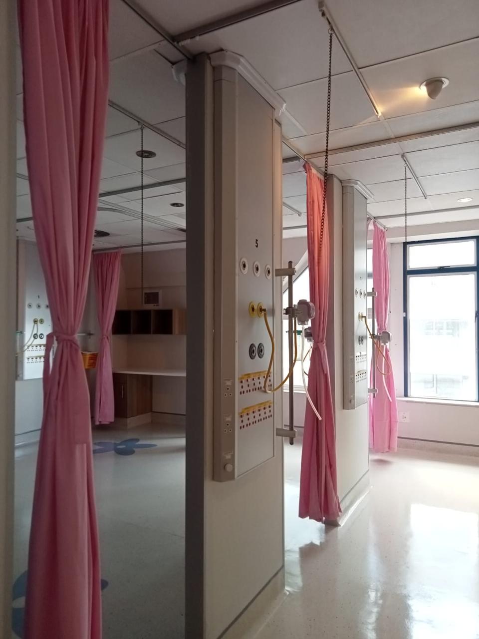 Thumbnail 4: Cubic rails track example